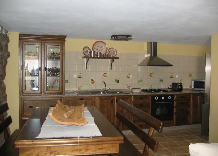Rustica Ferias Holiday home Mirandela